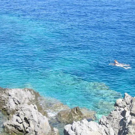 Villa Mare - Suspended Over The Sea *